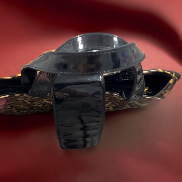 Dolce and Gabbana animal print tote 🐆 - Picture 7 of 8